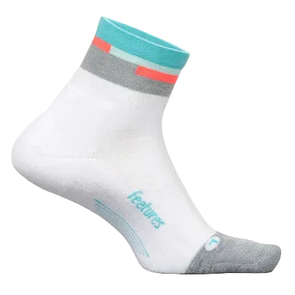 Feetures Elite Light Cushion Quarter Socks - Aquatic White