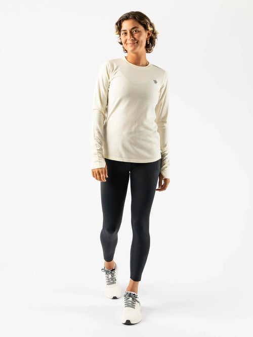Women's Rabbit Outrun LS Top - Cloud Dancer