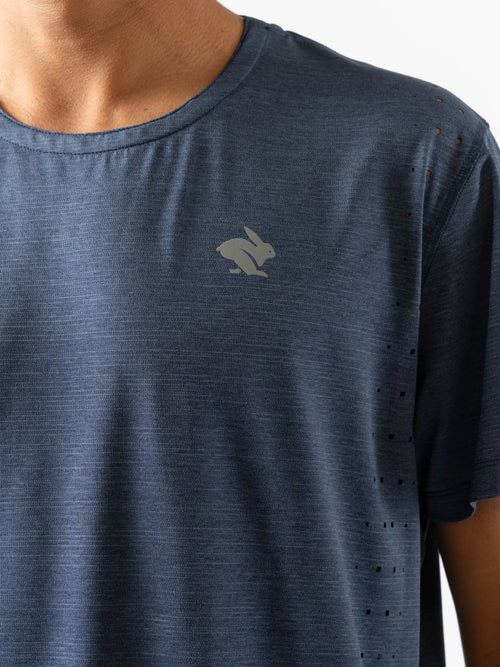Men's Rabbit Race Pace Tee - Dress Blues