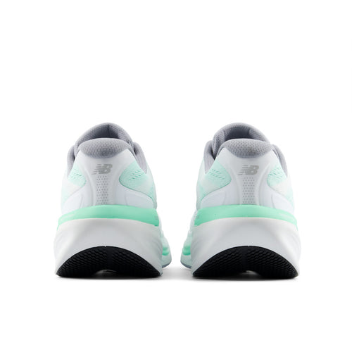 Women's New Balance Fresh Foam X 860v15 - Bright Mint