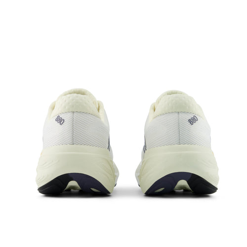 Women's New Balance Fresh Foam X 880v15 - Angora