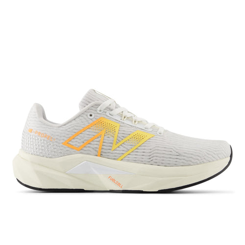 Women's New Balance FuelCell Propel v5 - White