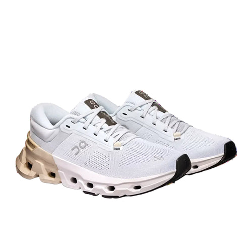 Women's On Cloudflyer 5 - Arctic/Cream