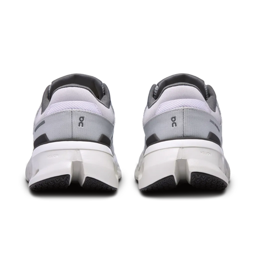 Women's On Cloudrunner 2 - Frost/White
