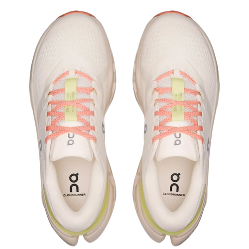 Women's On Cloudrunner 3 - Ivory/Dew
