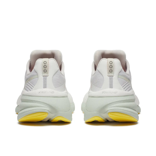 Women's Saucony Hurricane 24 - White/Foam