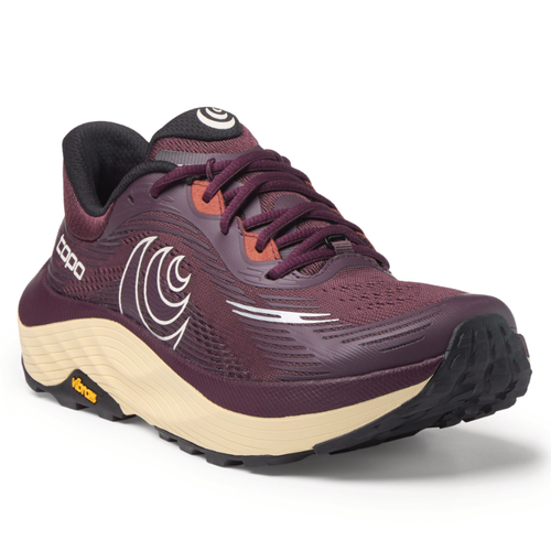 Women's Topo Athletic Ultraventure 5 - Maroon/Tan